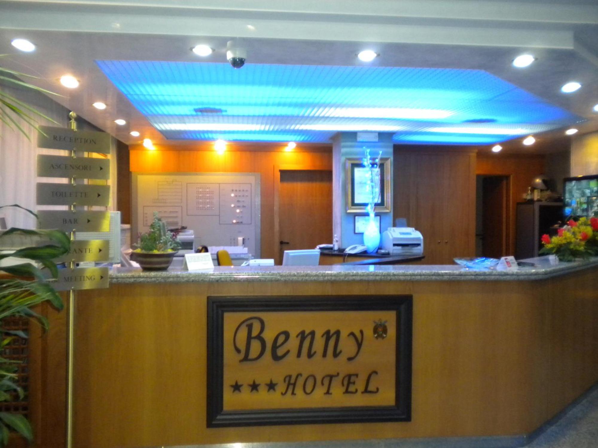 Benny Hotel Catanzaro Eksteriør billede